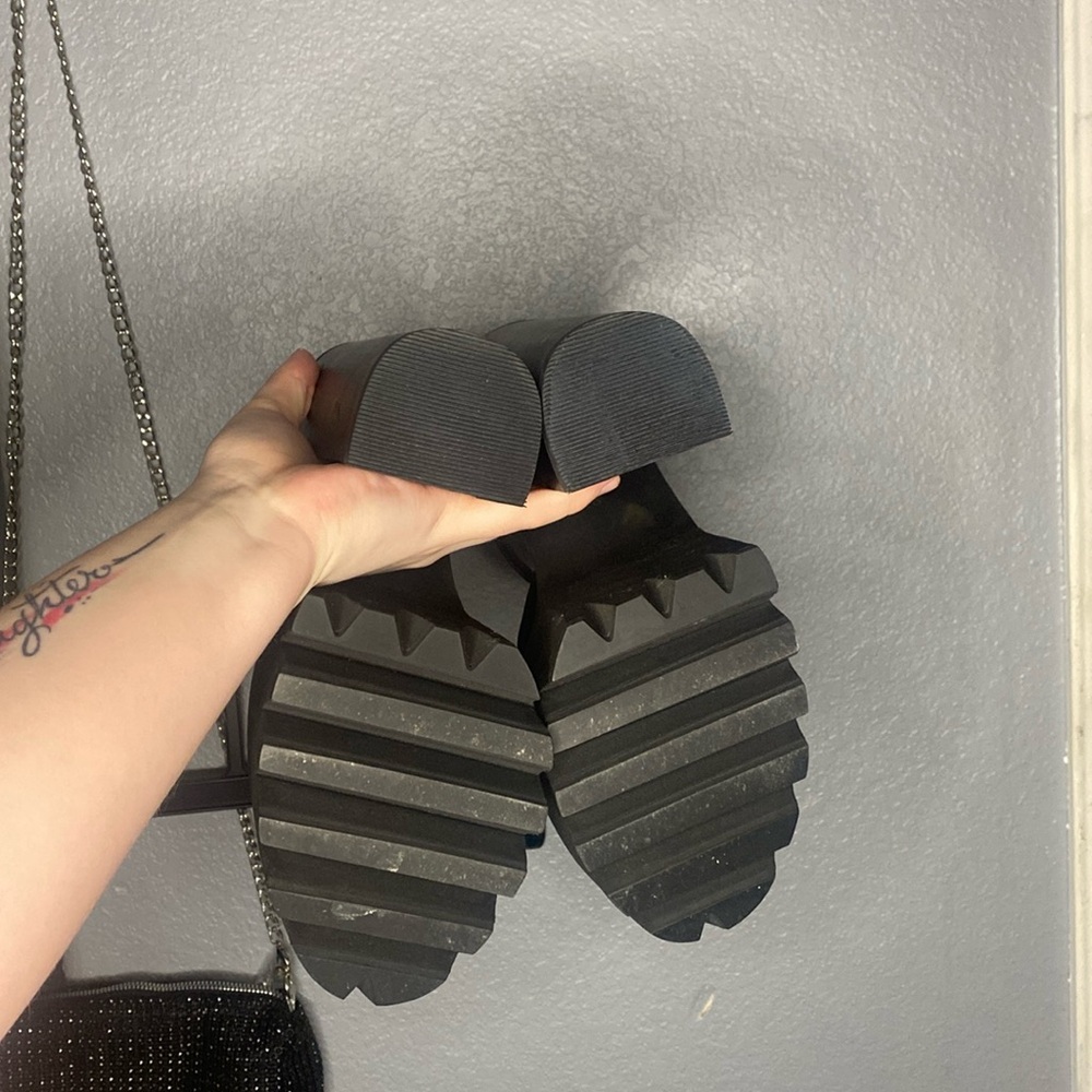 RARE Jeffrey Campbell tiona platform - Picture 4 of 7